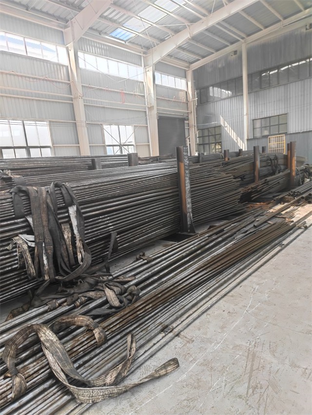 怒江45#精密无缝钢管