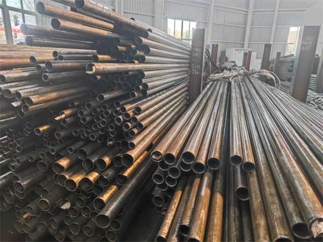 怒江35#精密无缝钢管