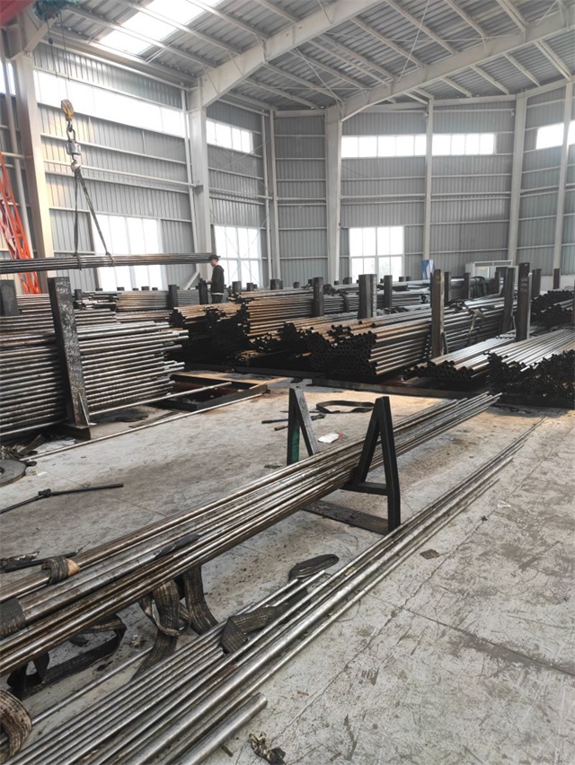 怒江小口径精密光亮无缝钢管