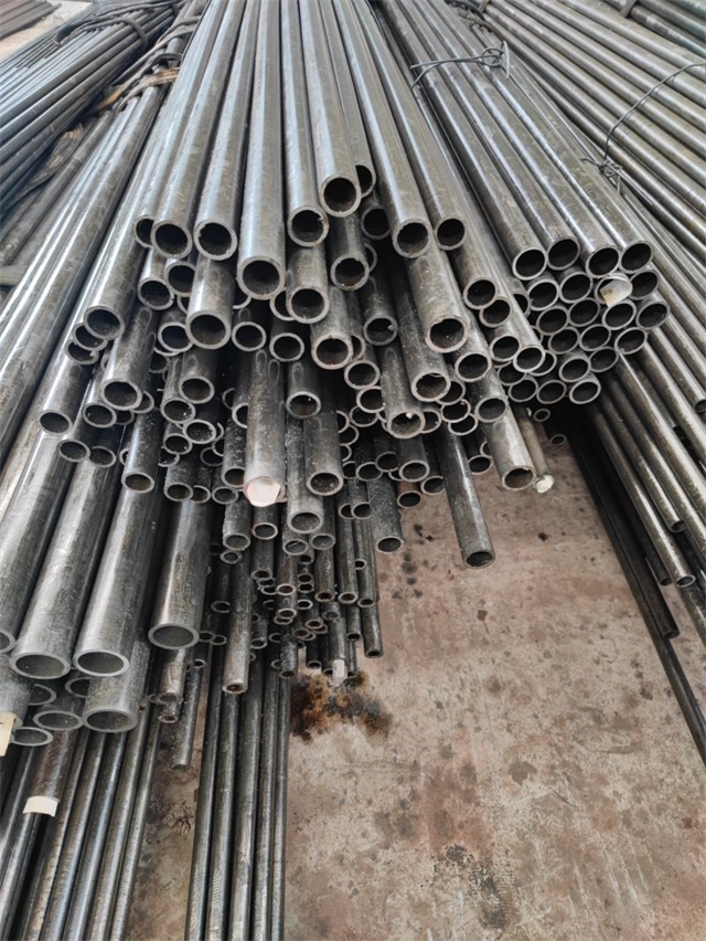 怒江精密光亮无缝钢管厂